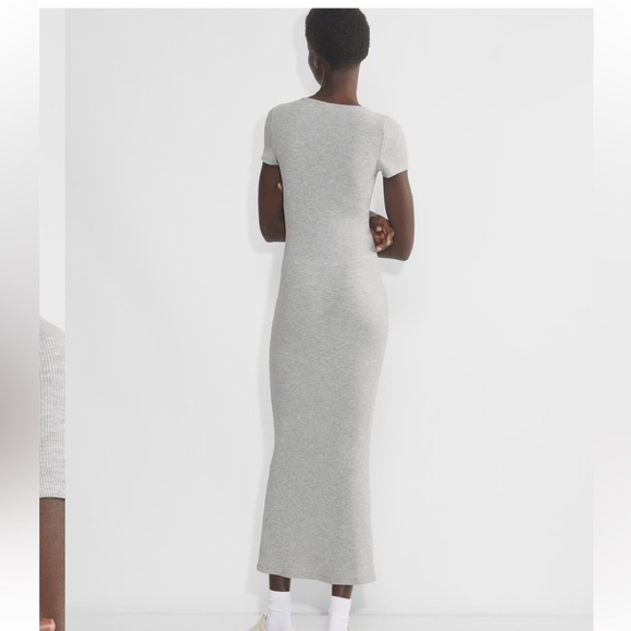 ARITZIA THE GROUP LUXE LOUNGE TEMPTATION SHORT-SLEEVE RIBBED MAXI DRESS EUC - Picture 5 of 13